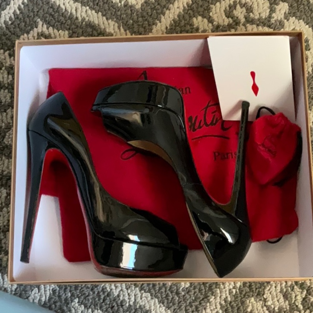 Christian Louboutin Lady peep 150 patent